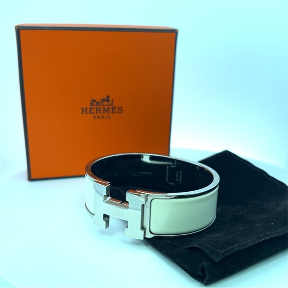 Hermes Clic H Bracelet White and Silver - Picture 1 of 9